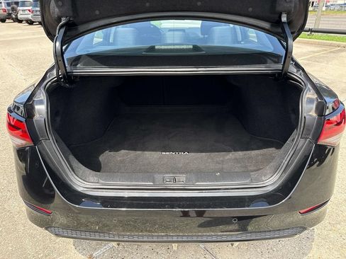 Used 2025 Nissan Sentra S FWD image 8