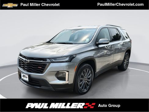 Certified 2023 Chevrolet Traverse RS w/ LPO, Floor Liner Package AWD/4WD image 1