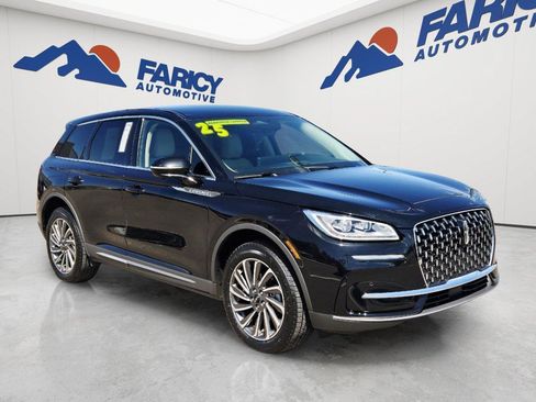 Used 2025 Lincoln Corsair Reserve AWD/4WD image 12