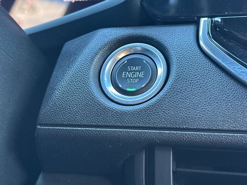 Used 2024 Chevrolet Colorado W/T image 24