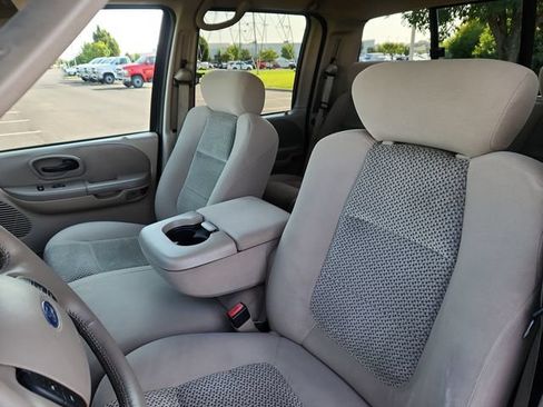 Used 2002 Ford F150 King Ranch RWD image 20