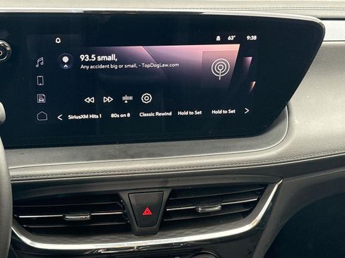 Used 2025 Buick Encore GX Preferred FWD image 16