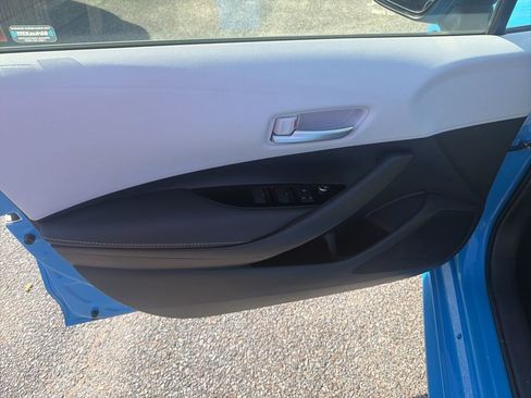 Used 2021 Toyota Corolla SE image 16
