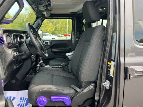 Used 2020 Jeep Wrangler Unlimited Sport S AWD/4WD image 33