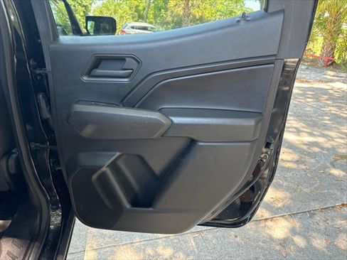 Used 2023 Chevrolet Colorado W/T RWD image 22