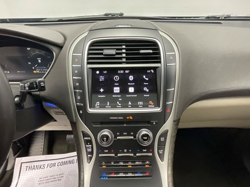 Used 2019 Lincoln Nautilus Reserve w/ Driver Assistance Package AWD/4WD image 15