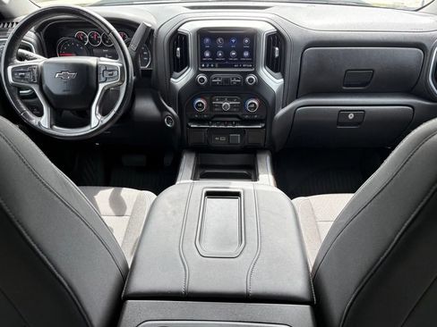 Used 2021 Chevrolet Silverado 1500 LT Trail Boss AWD/4WD image 28