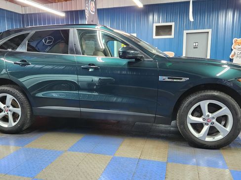 Used 2017 Jaguar F-PACE Premium image 80