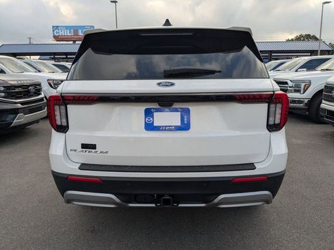 New 2026 Ford Explorer Platinum image 5