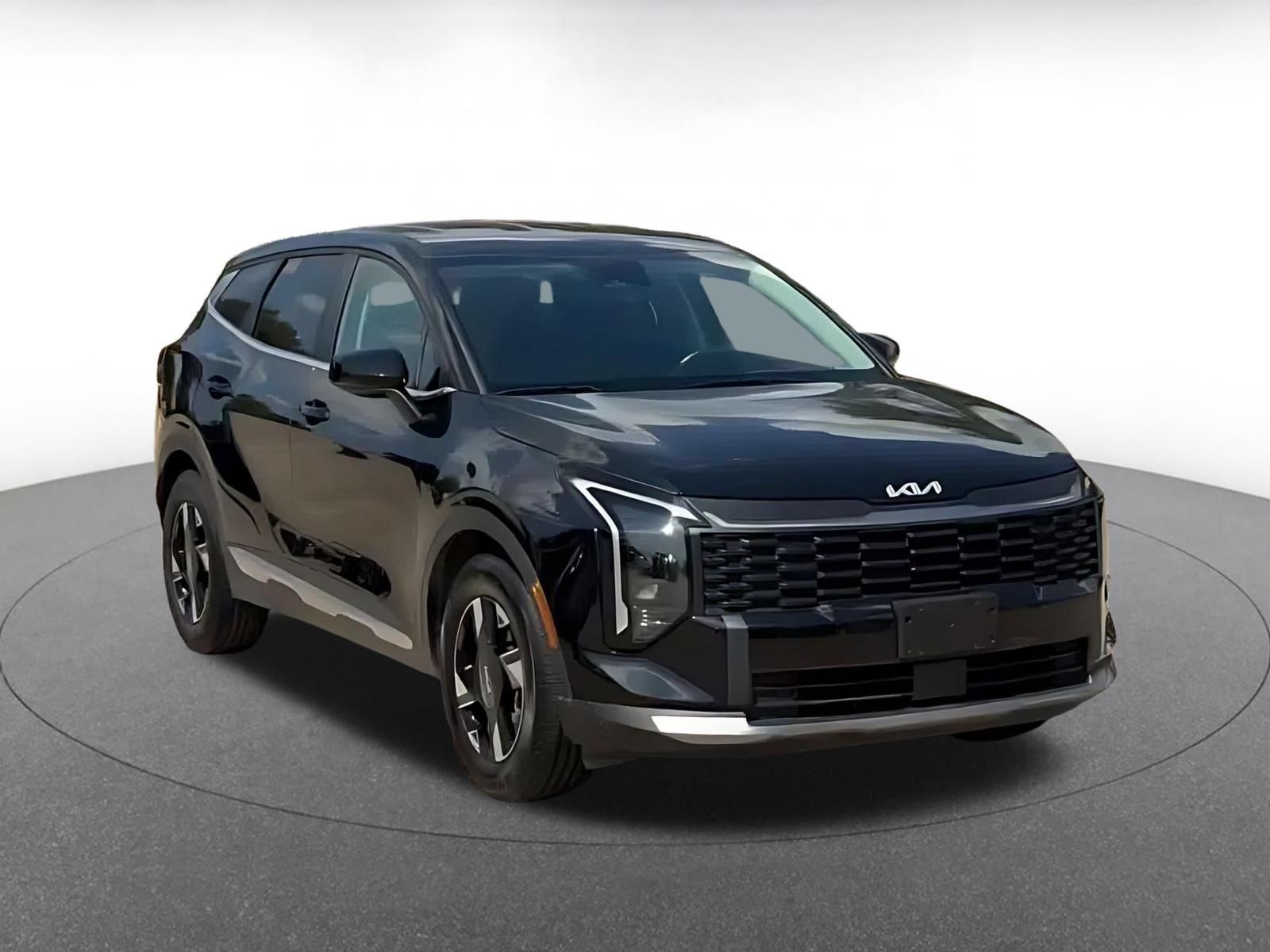Used 2026 Kia Sportage LX FWD image 3