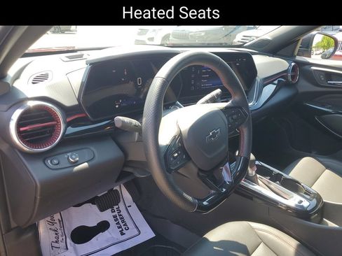 Certified 2024 Chevrolet Trax RS w/ Driver Confidence Package FWD image 8
