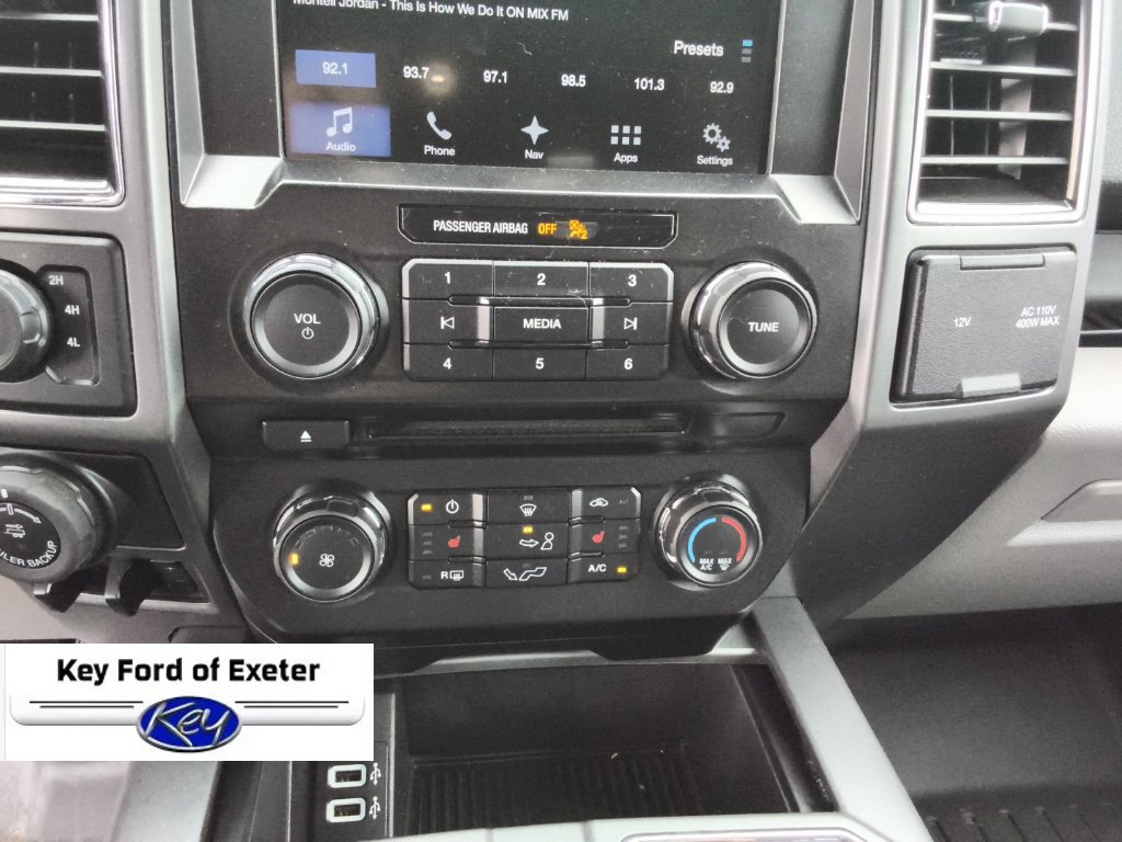 Used 2017 Ford F150 XLT w/ Equipment Group 302A Luxury AWD/4WD image 33
