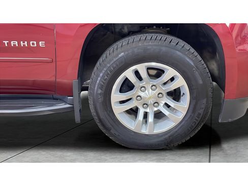 Used 2020 Chevrolet Tahoe LT w/ Luxury Package AWD/4WD image 21