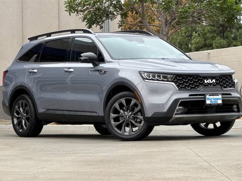 Used 2022 Kia Sorento X-Line EX image 2