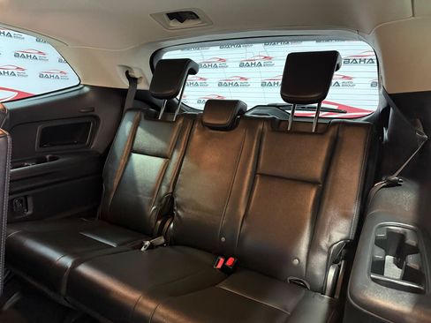Used 2023 Subaru Ascent Limited AWD/4WD image 37
