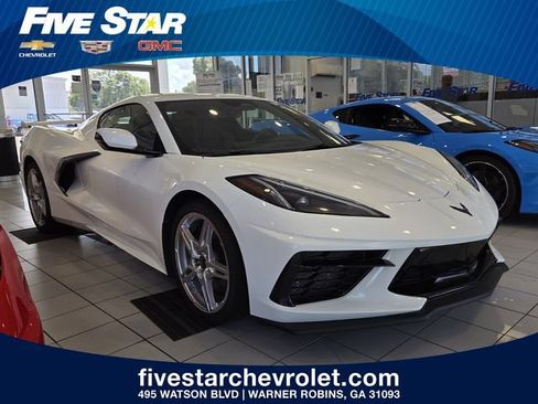 Used 2025 Chevrolet Corvette Stingray Coupe w/ Z51 Performance Package RWD image 1