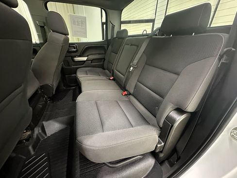 Used 2018 Chevrolet Silverado 1500 LT w/ All Star Edition image 26