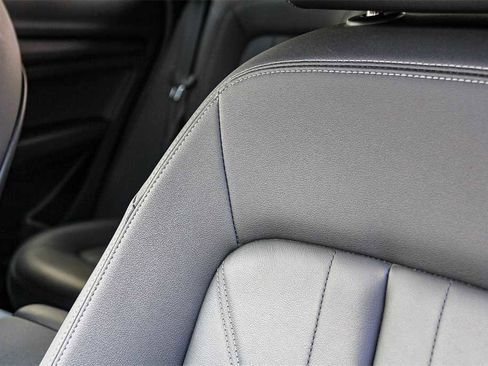 Used 2023 Audi Q5 2.0T Premium w/ Convenience Package image 25