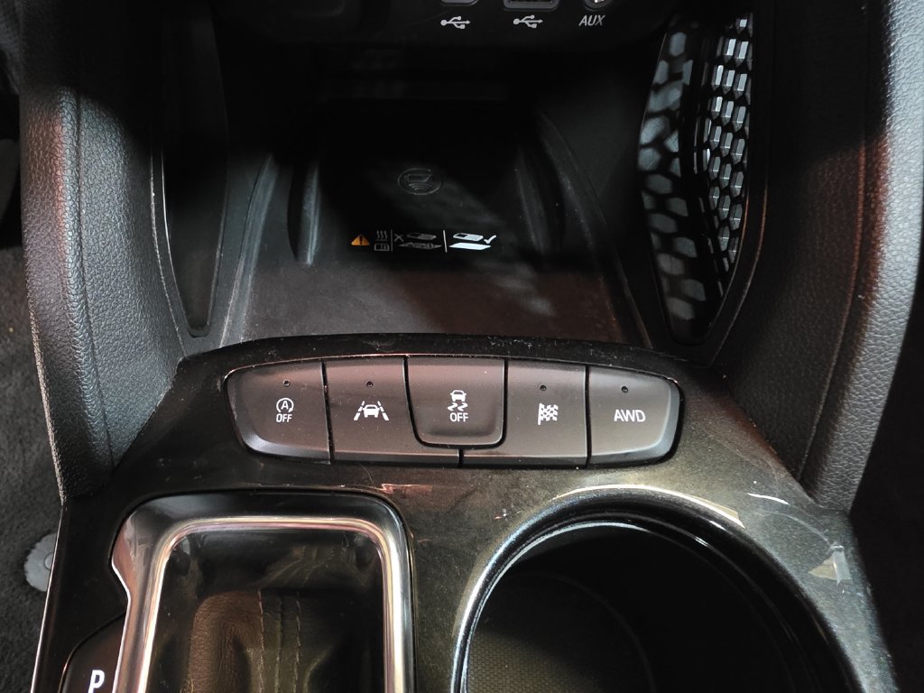 Used 2023 Chevrolet TrailBlazer ACTIV w/ Sun and Liftgate Package AWD/4WD image 19