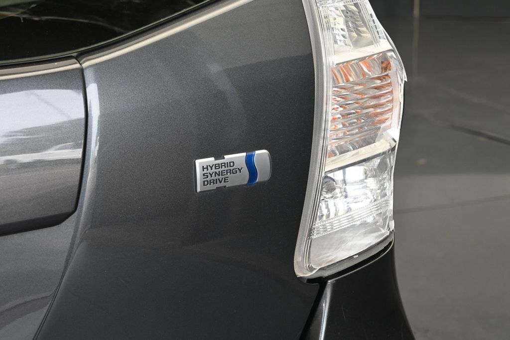 Used 2012 Toyota Prius V Two FWD image 10