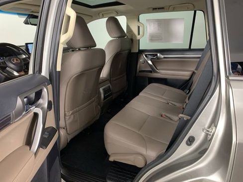 Used 2023 Lexus GX 460 Premium w/ Premium Plus Package AWD/4WD image 31