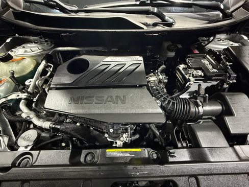 Used 2023 Nissan Rogue SV image 22