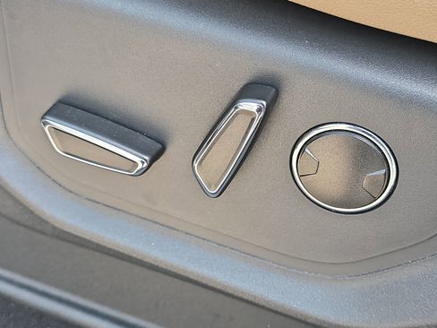 Certified 2024 Ford Expedition Max Limited image 12