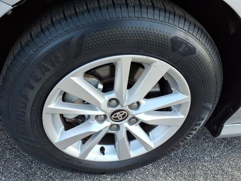 Certified 2025 Toyota Camry LE image 9