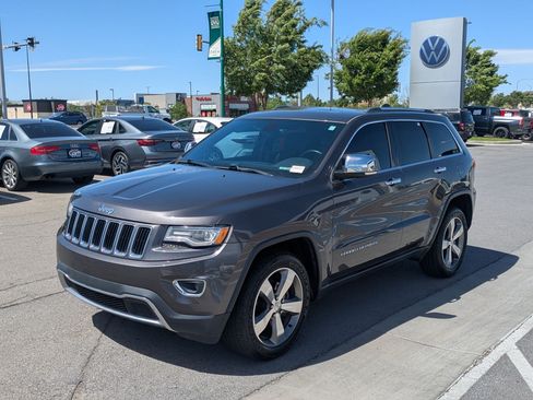 Used 2015 Jeep Grand Cherokee Limited w/ Luxury Group II AWD/4WD image 10