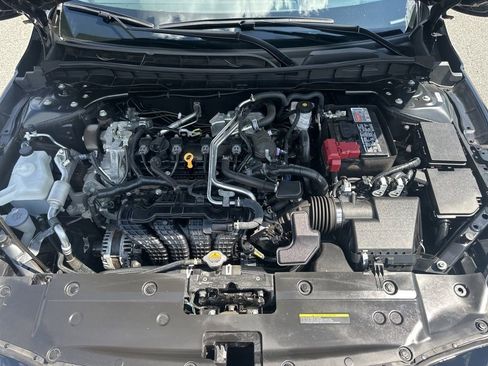 Used 2024 Nissan Altima 2.5 SV image 30