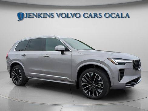 New 2026 Volvo XC90 B5 Plus AWD/4WD image 9