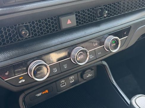 Certified 2024 Honda CR-V EX image 29