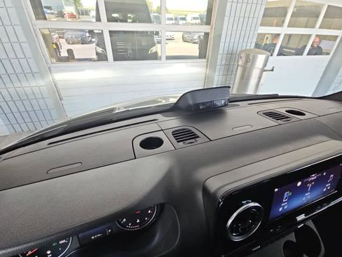 New 2026 Mercedes-Benz Sprinter 2500 image 27