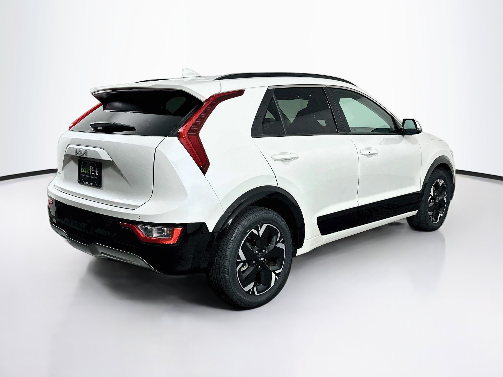 Used 2023 Kia Niro Wind FWD image 9
