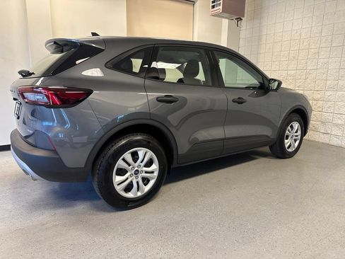 Used 2023 Ford Escape AWD image 22