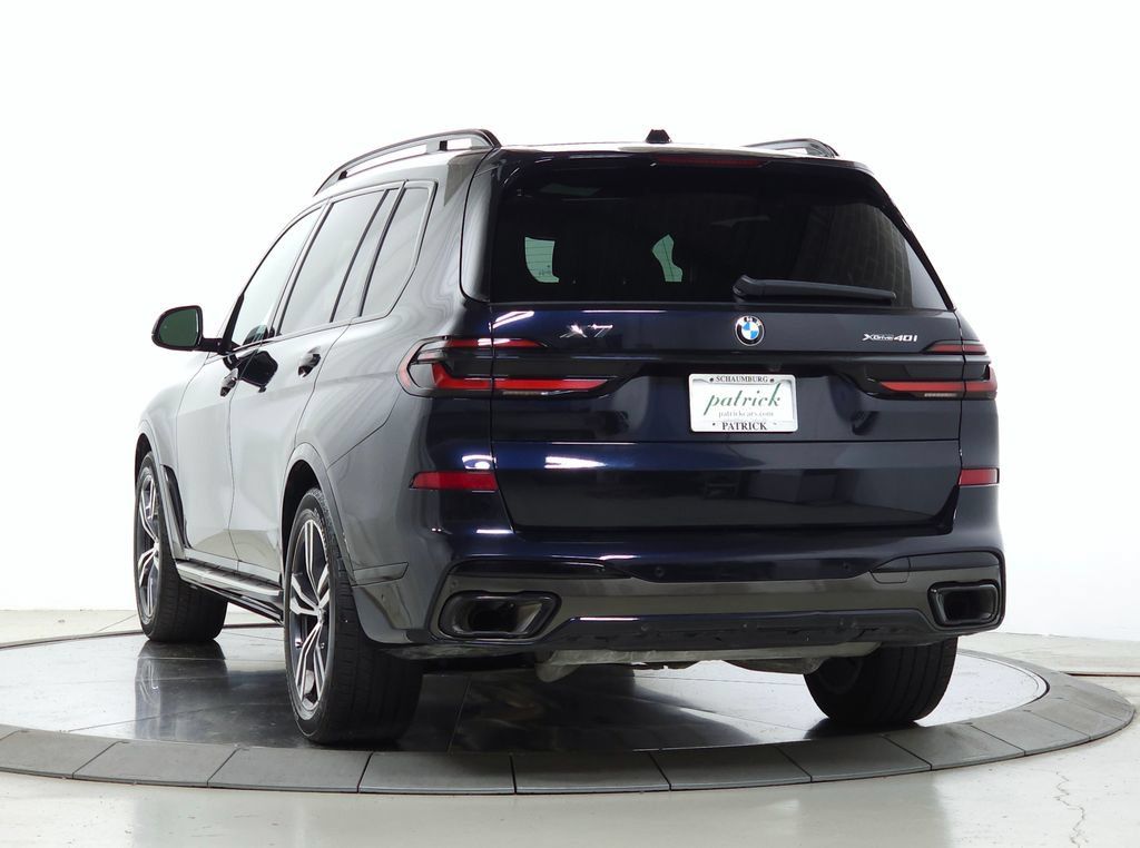 Used 2026 BMW X7 xDrive40i AWD/4WD image 5