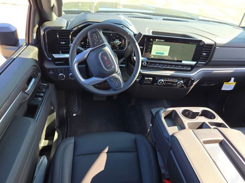 New 2026 GMC Sierra 2500 SLT AWD/4WD image 22