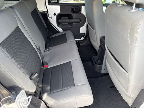 Used 2010 Jeep Wrangler Unlimited Sport image 18