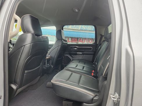 Used 2022 RAM 1500 Laramie image 10