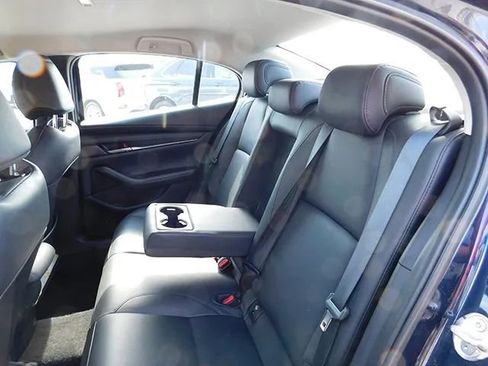 Used 2024 MAZDA MAZDA3 s image 10