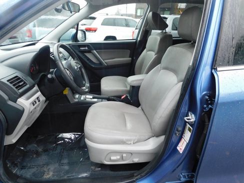 Used 2015 Subaru Forester 2.5i Limited image 6
