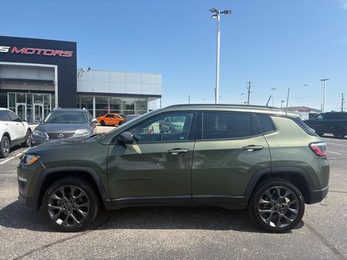 Used 2021 Jeep Compass Latitude AWD/4WD image 16
