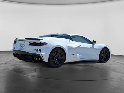 Used 2024 Chevrolet Corvette E-Ray AWD/4WD image 15