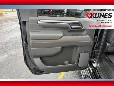 New 2026 GMC Sierra 2500 AT4 w/ AT4 Premium Plus Package AWD/4WD image 17