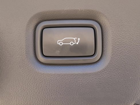 Certified 2024 Hyundai Ioniq 5 SEL AWD/4WD image 11