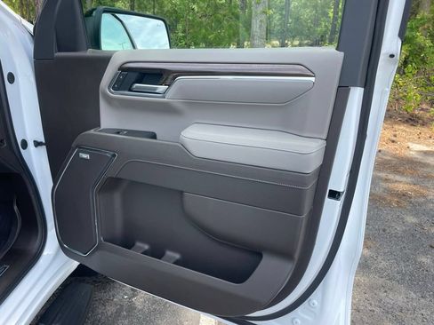 New 2026 Chevrolet Silverado 1500 LT Trail Boss w/ LT Trail Boss Premium Package AWD/4WD image 14