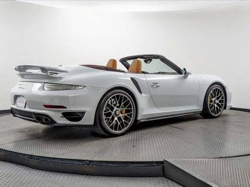 Used 2015 Porsche 911 Turbo S image 7