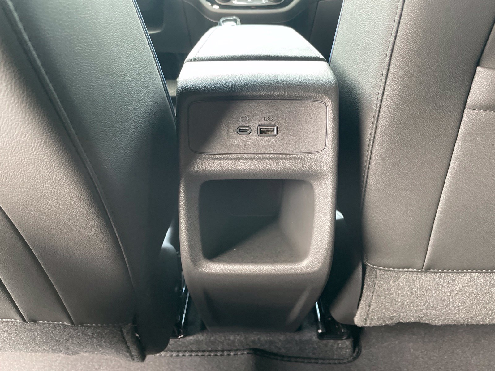 New 2026 Buick Envista Sport Touring w/ Convenience I Package FWD image 40