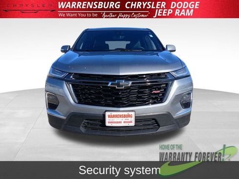 Used 2024 Chevrolet Traverse RS image 11