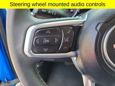 Used 2023 Jeep Wrangler Unlimited Sahara w/ Dual Top Group AWD/4WD image 19